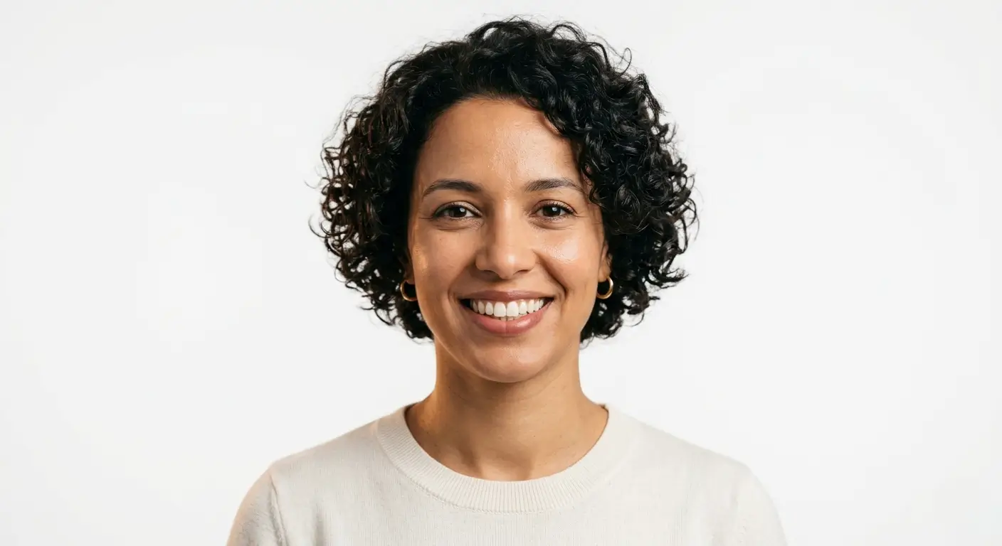 Patiente souriante au Cabinet dentaire - Dr Fadoua OUICH, Marrakech